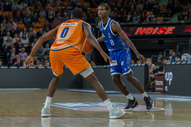 增添了更多 增添了更多